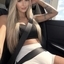 Loirinha Tímida